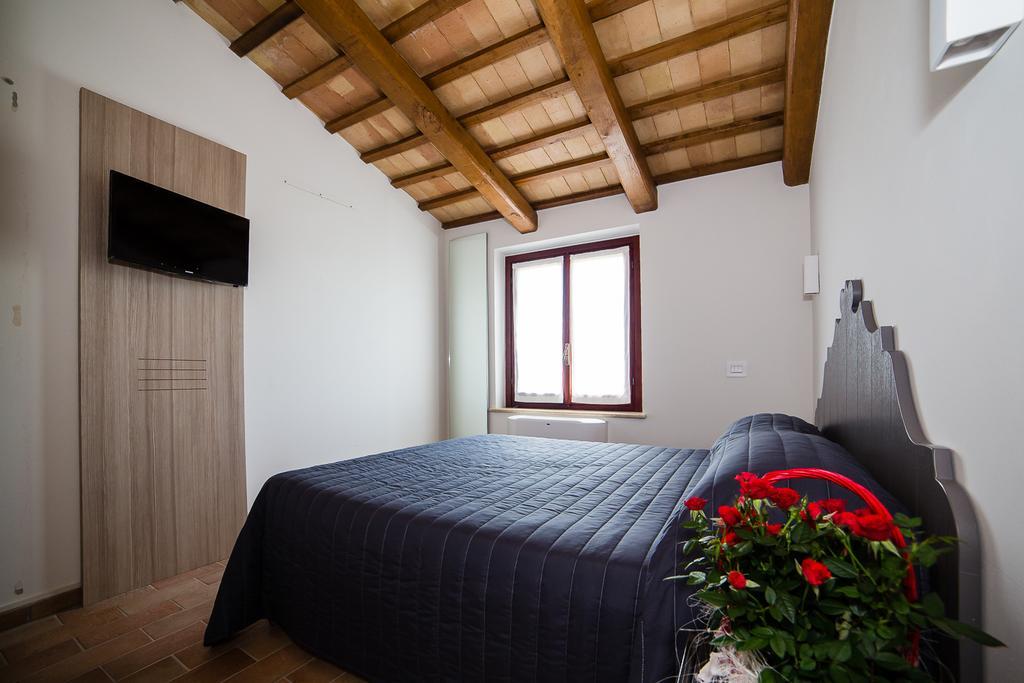 Moretti Village - Sophie Rooms Country House Civitanova Marche Dış mekan fotoğraf